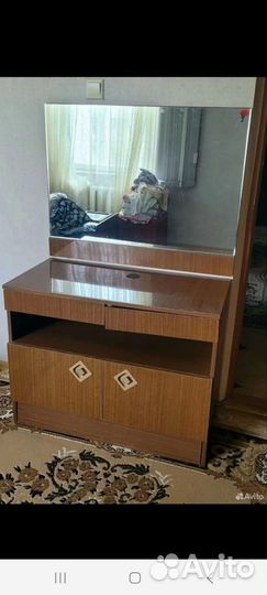 Спальный гарнитур