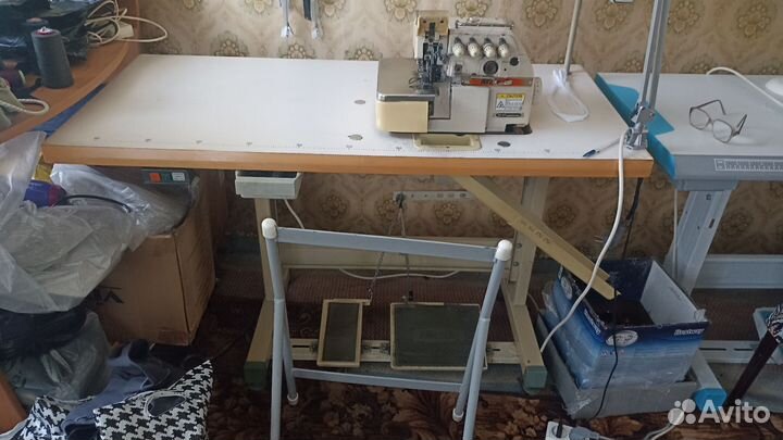 Оверлок для швейной машины