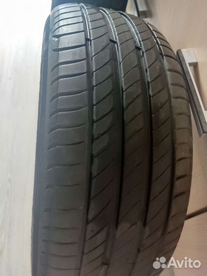 Michelin Primacy 4 R16