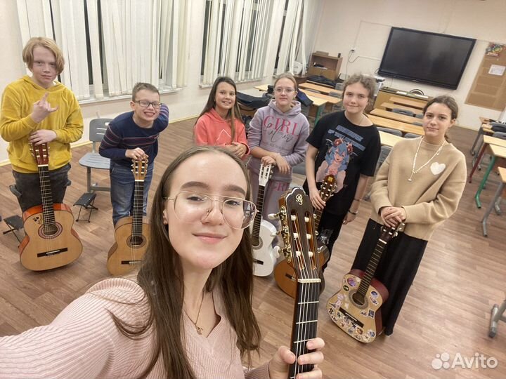 Преподаватель по гитаре