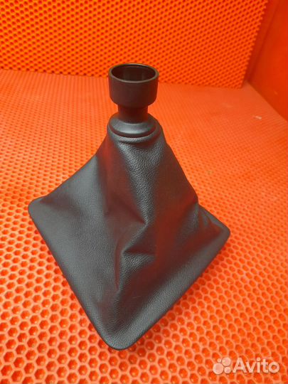 Кожух ручки переключения кпп МКПП Рено Дастер HM