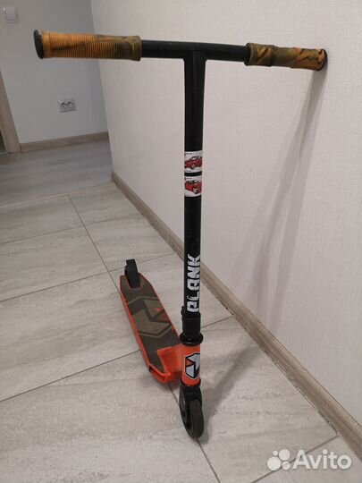 Трюковой самокат