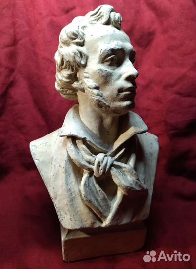Бюст А.С. Пушкин авт. А. Мануйлов 1930-50е гг
