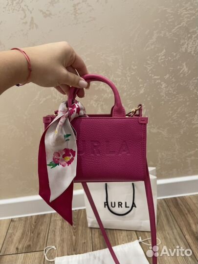 Продам сумку Furla оригинал