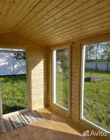 Бригада строителей