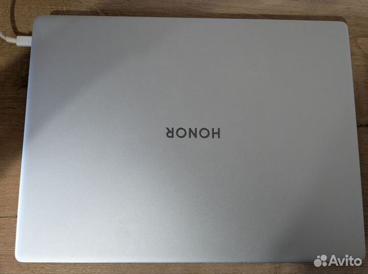 Ноутбук Honor magicbook 14, R7 6800H, 16гб SSD 512