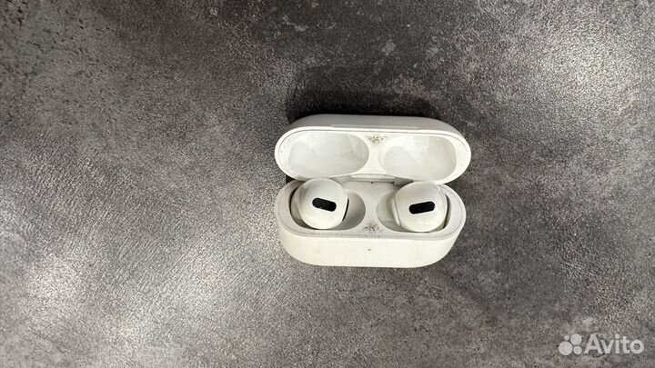 Кейс для airpods pro и наушники