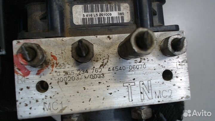 Блок абс, насос Toyota Camry V40, 2010