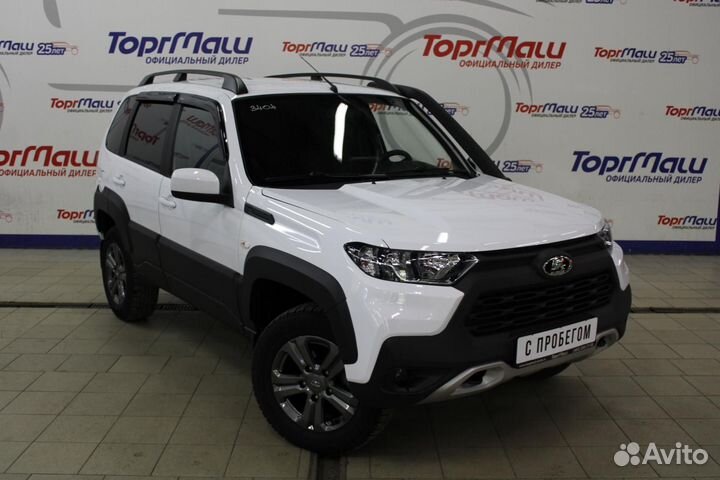 ВАЗ Niva Travel 1.7 МТ, 2022, 9 388 км