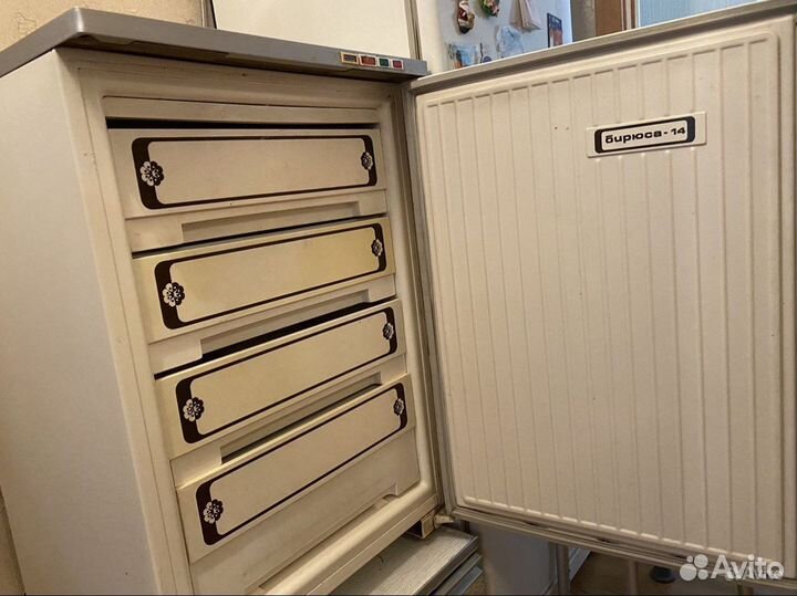 Холодильник-морозильник Бирюса 14 СССР