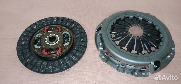 Комплект сцепления Toyota Auris Corolla KT-318RB