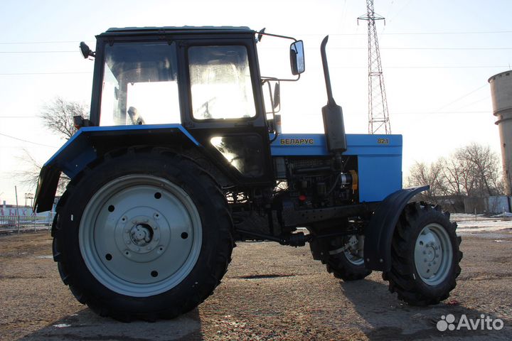 Трактор МТЗ (Беларус) 82.1, 2001