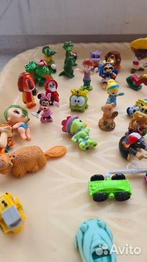 Игрушки из киндера