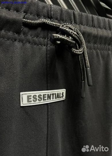 Шорты essentials