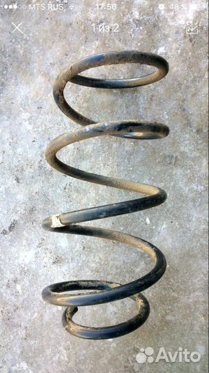 Пружина стойки