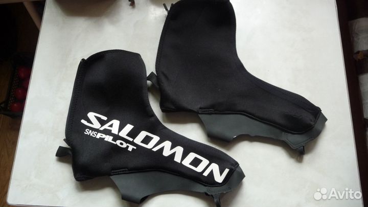Новые чехлы Salomon на лыжные ботинки р-р UK 10-11