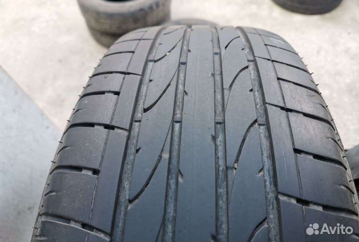 Pirelli Carrier 215/65 R17