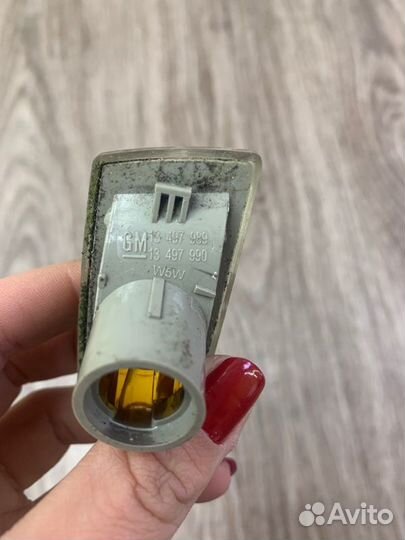 Повторитель поворота передний левый Opel Corsa D