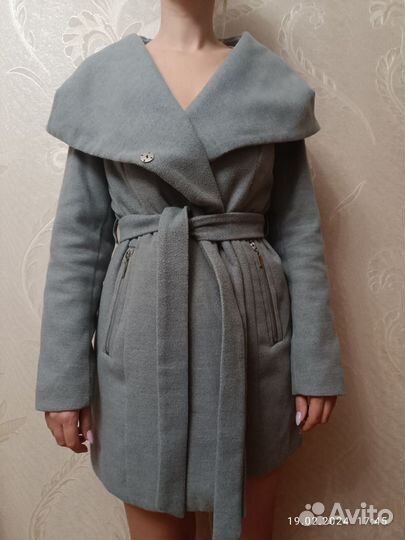 Пальто женское демисезонное