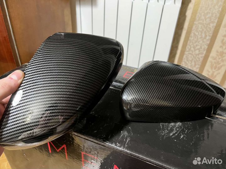 Карбоновые корпуса зеркал для VW Polo Sedan с повт