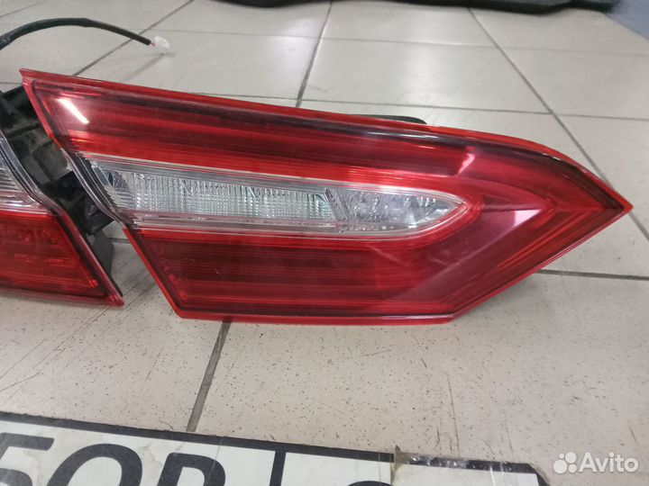 Фонарь левый Тойота Камри 70 Toyota Camry 70