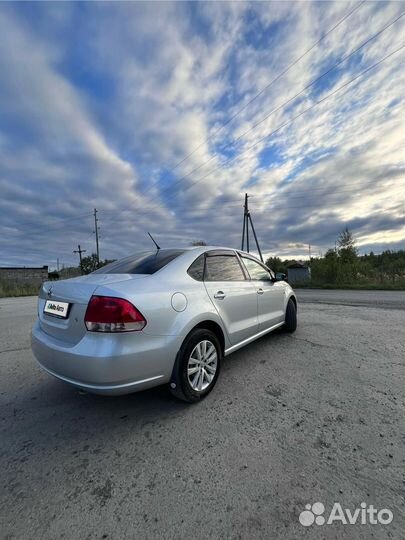 Volkswagen Polo 1.6 МТ, 2013, 111 000 км