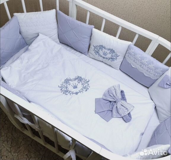 Набор в детскую кроватку