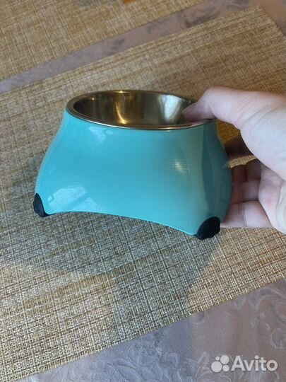 Миска для собак и кошек