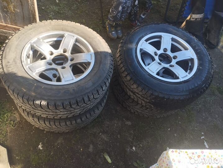 Зимняя резина с дисками r15
