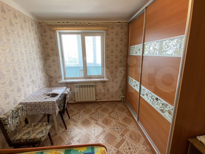 2-к. квартира, 52 м², 9/10 эт.