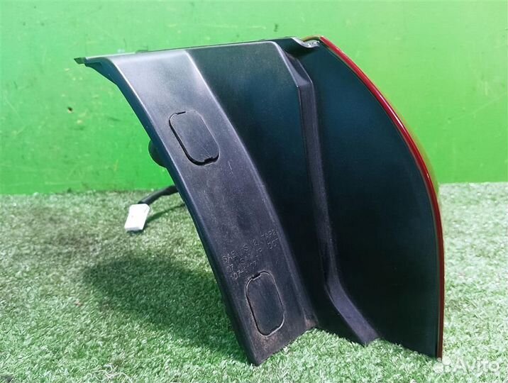 Фонарь задний наружный правый Subaru Tribeca WX 2