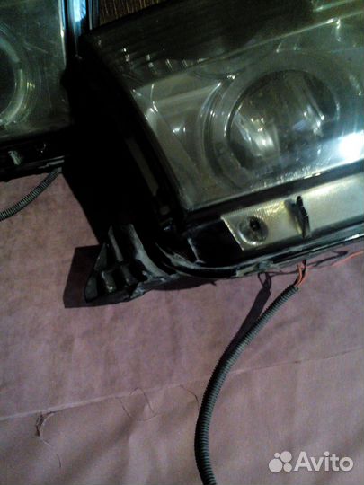 Фары toyota tundra