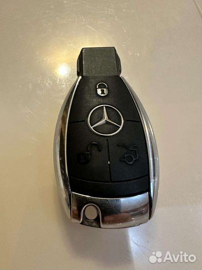 Ключ mercedes рыбка