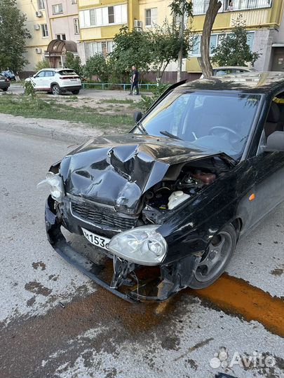 LADA Priora 1.6 МТ, 2010, битый, 210 000 км