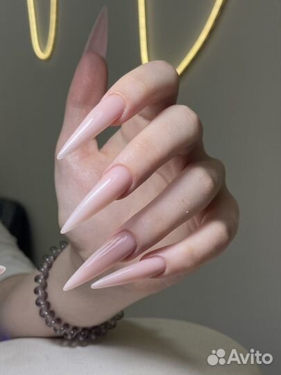 Маникюр наращивание ногтей