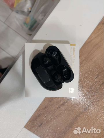 Беспроводные наушники Huawei freebuds pro