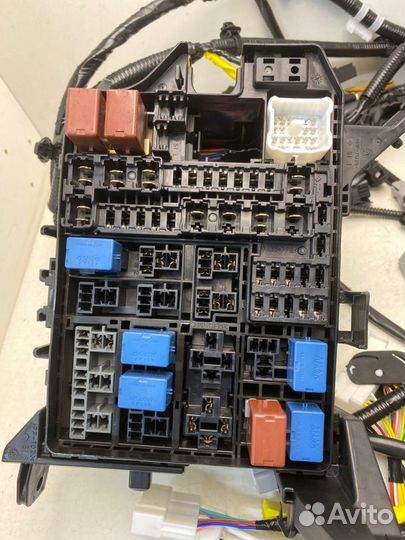 Жгут проводов моторного отсека Suzuki Vitara 2