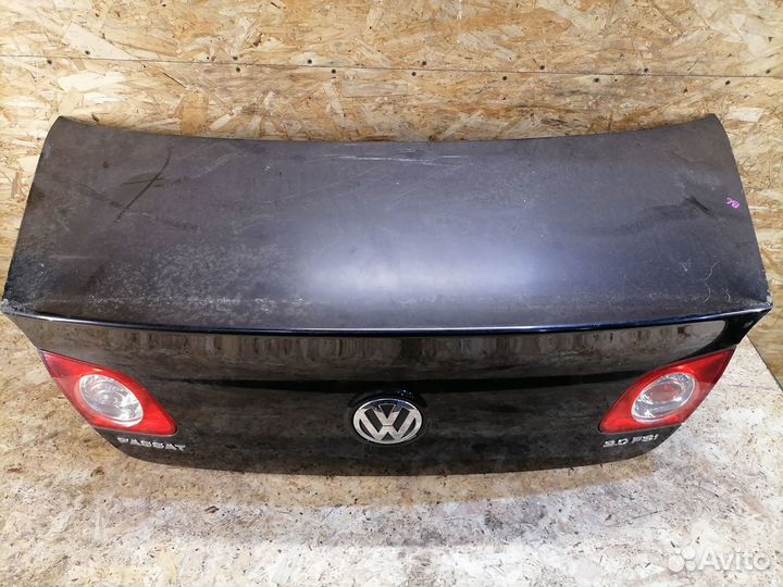 Крышка багажника Volkswagen Passat B6 sedan черная