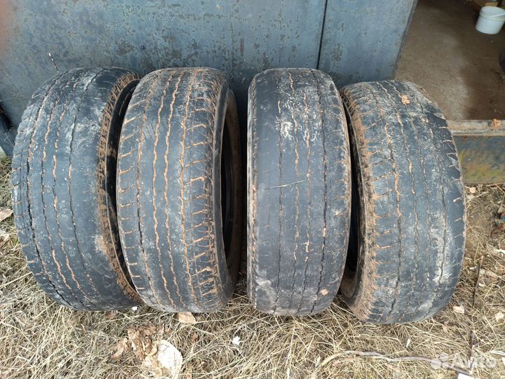 Bridgestone Dueler H/T D840 255/70 R16