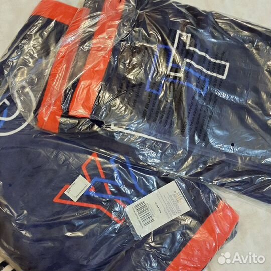 Полотенце Tommy Hilfiger 92см*178 см банное\пляж