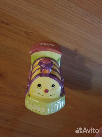 Копилка паровозик б/у