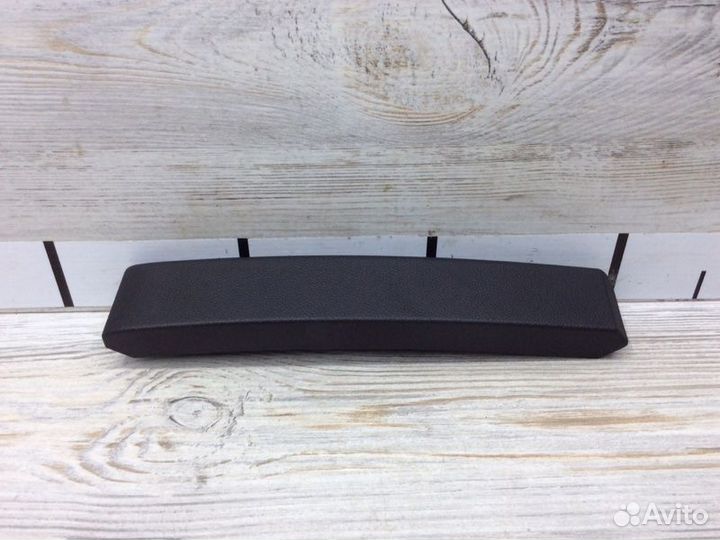 Накладка (кузов внутри) Renault Arkana пробег 46