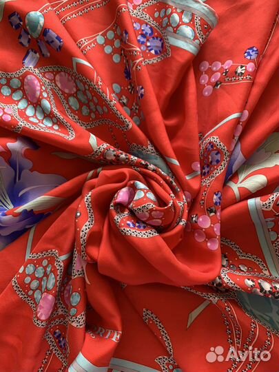 Косынки брендовые. Италия. 100 шёлк