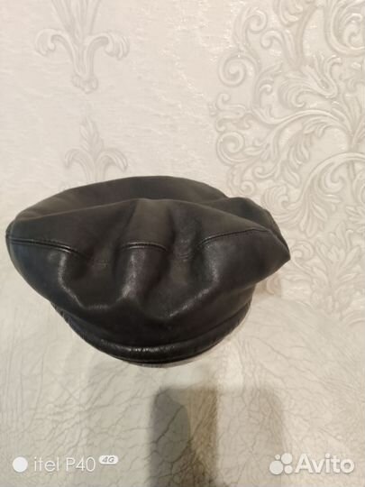 Беретка из натуральной кожи