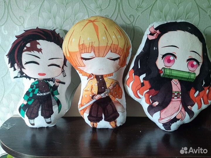 Аниме подушка, с кленком рассекающих демонов