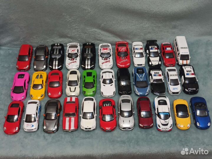 Модель автомобиля 1/32, 1/36