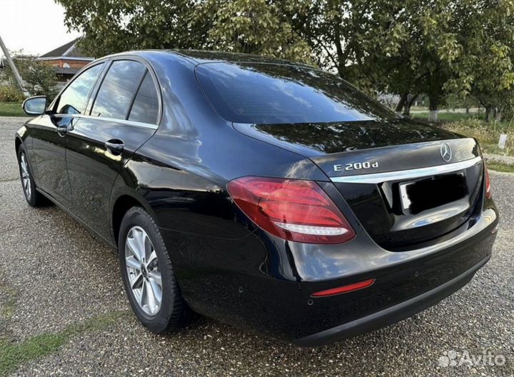 Mercedes w213 под такси в аренду