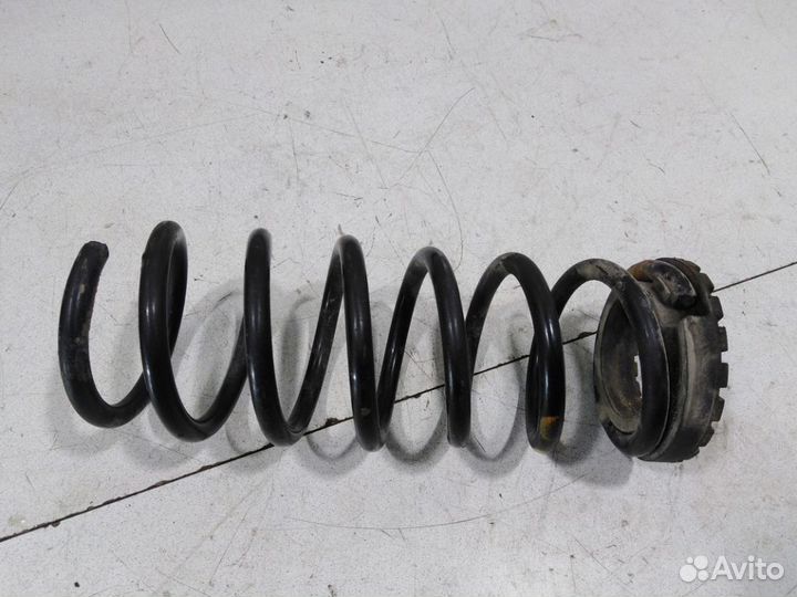 Пружина задняя Вольво