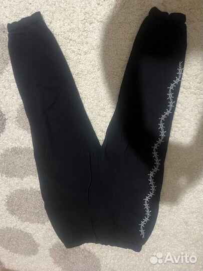 Спортивные штаны