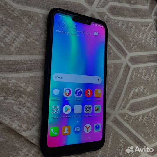 HONOR 8C, 3/32 ГБ
